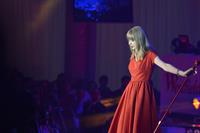 Taylor Swift at Westfield Mall in London 11/6/12
