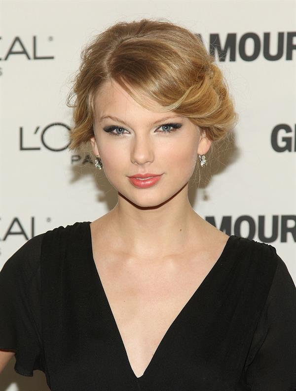 Taylor Swift 19th Annual Glamour Women of the Year Awards