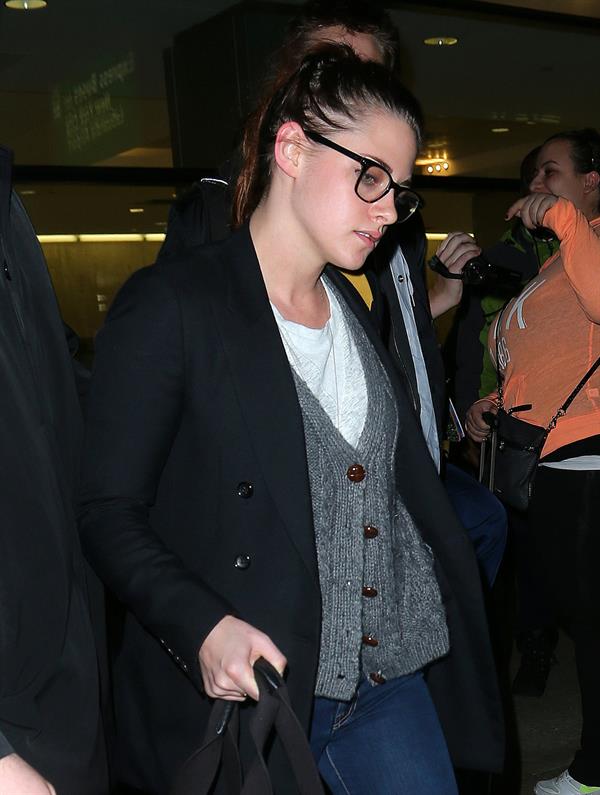 Kristen Stewart at JFK Airport in New York City 11/23/12 