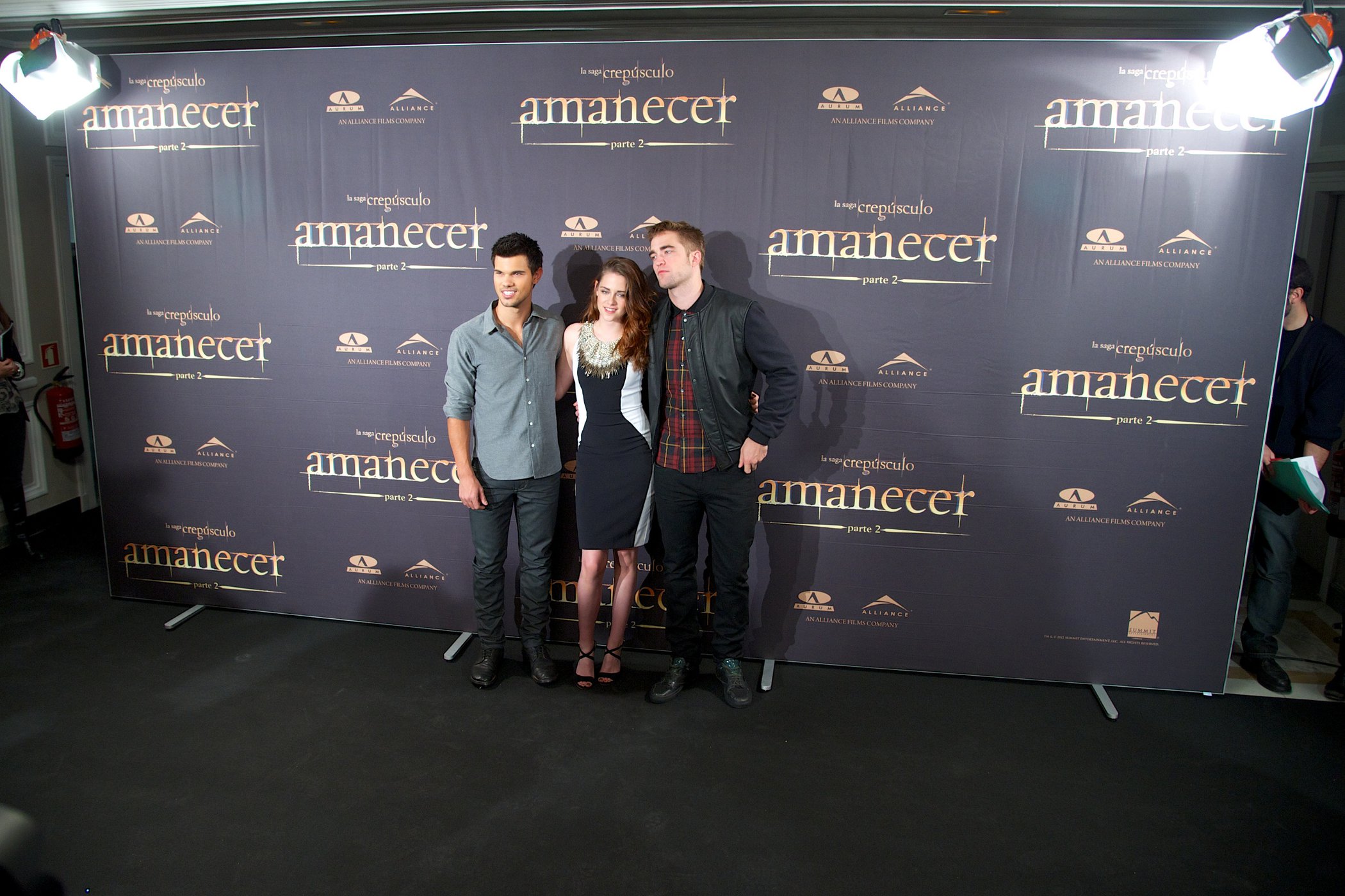 The Twilight Saga Breaking Dawn Part 2 Photocall in Madrid November 15, 2012 Gal Nu