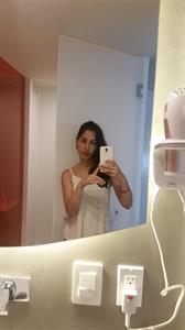 Snsh taking a selfie