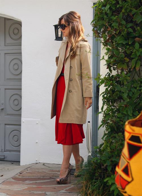Olivia Wilde leaving her house in Los Angeles October 24, 2011