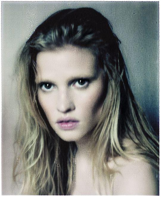 Lara Stone