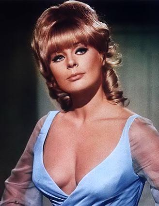 Elke Sommer
