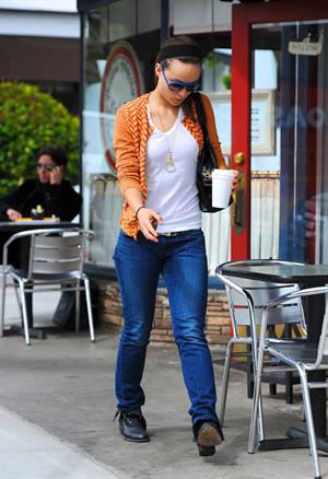 Olivia Wilde leaves LA Conversation with coffee in LA 070411 