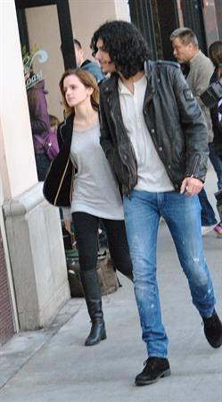 Emma Watson Out and about in Beverly Hills 12.02.13 