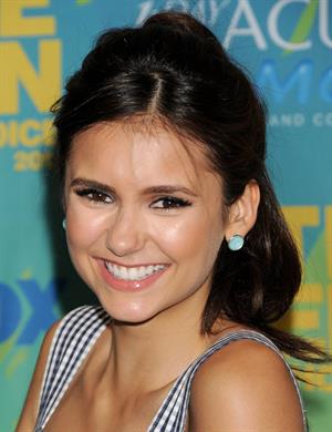 Nina Dobrev Teen Choice Awards 2011, 7-8-11 