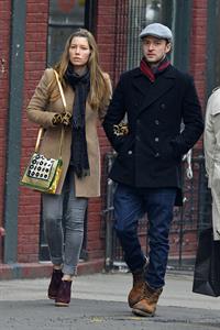 Jessica Biel taking a stroll with her fairly unknown boyfriend in New York City (01.03.2013) 