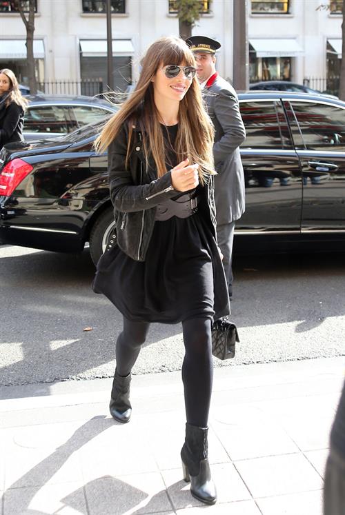 Jessica Biel Arrives at her hotel in Paris - October 7,2012 