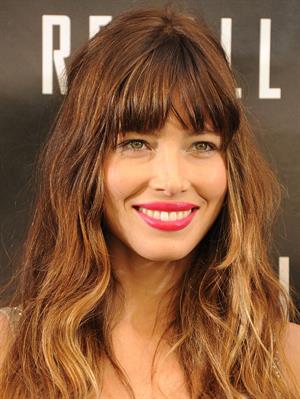 Jessica Biel poses at the Total Recall - Los Angeles Photo Call on July 28, 2012 in Beverly Hills, California