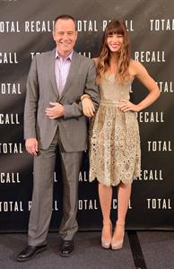 Jessica Biel poses at the Total Recall - Los Angeles Photo Call on July 28, 2012 in Beverly Hills, California