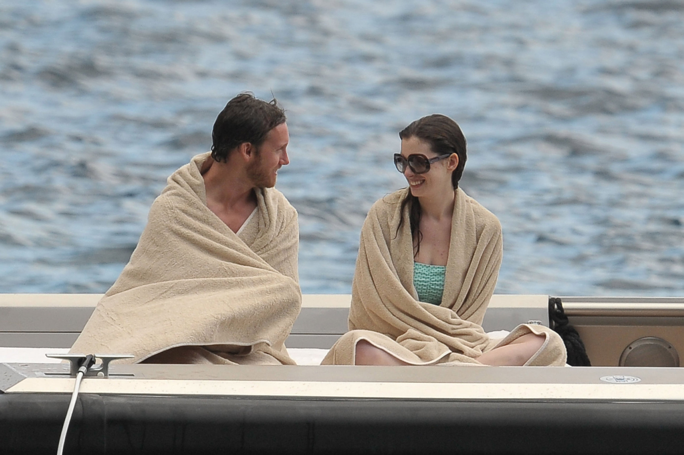 Anne Hathaway on vacation in Italy July 22, 2011 