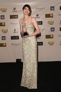 Anne Hathaway attends the Critics' Choice Movie Awards 2013 with Skinnygirl Cocktails at Barkar Hangar