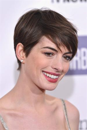 Anne Hathaway attends the Critics' Choice Movie Awards 2013 with Skinnygirl Cocktails at Barkar Hangar