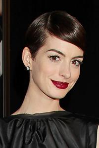 Anne Hathaway Les Miserables NY Premiere December 10-2012 