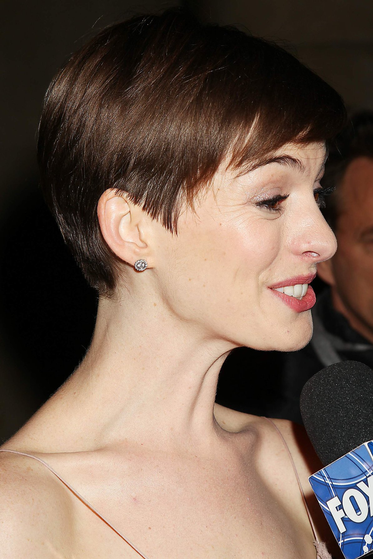 Anne Hathaway Attended the Museum of the Moving Image 27th Annual Black Tie Salute in New York Dec 11, 2012