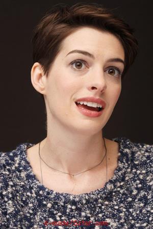 Anne Hathaway Photocall of the musical Les Miserables at the Mandarin Hotel in New York, NY, December 2, 2012