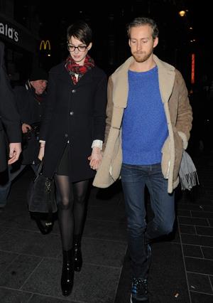 Anne Hathaway leaving her hotel and heading to the Empire Cinema Theatre in London - December 4, 2012