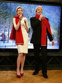 Anne Hathaway Late Night With Jimmy Fallon in New York December 11, 2012 