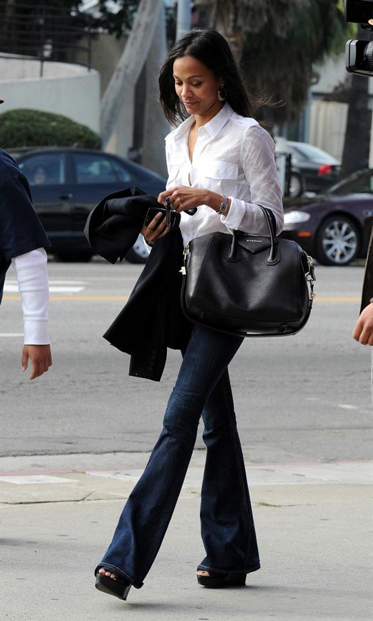 Zoe Saldana at IV Karats in Beverly Hills February 15 2011 