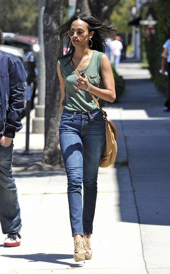Zoe Saldana leaves a meeting in Beverly Hills April 27-2011 