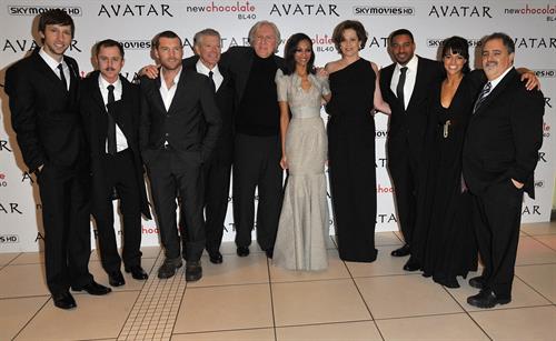 Zoe Saldana at  Avatar  World Premiere in London 10-12-2009