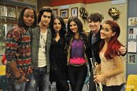 Victoria Justice Victorious Season 3-Episode 8 'April Fools' Blank' stills 