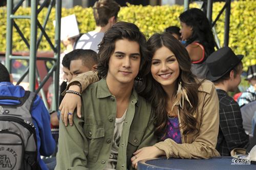 Victoria Justice Victorious Season 3-Episode 8 'April Fools' Blank' stills 