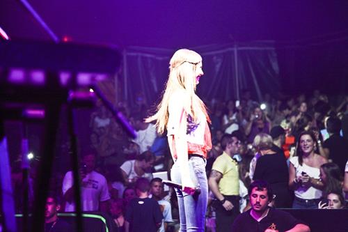 Victoria Justice video 2012 South Shore Music Circus 8/15/12 