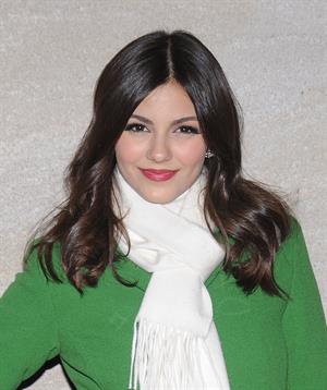 Victoria Justice 80th annual Rockefeller Center Christmas Tree Lighting Ceremony NYC 11/28/12 