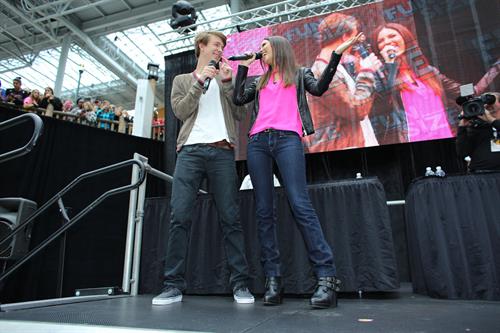 Victoria Justice screening of Fun Size at Mall of America 10/20/12 