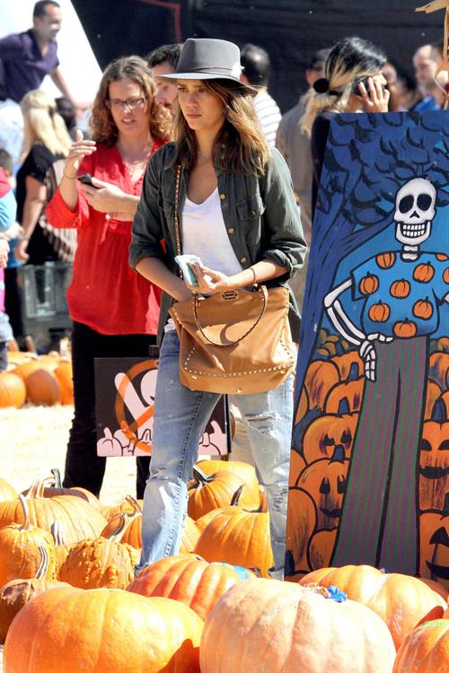 Jessica Alba – at Mr Bones Pumpkin Patch 10/12/13  