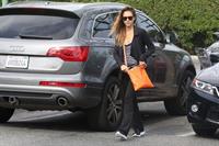 Jessica Alba - Running errands in Los Angeles (16.05.2013) 