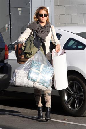 Jessica Alba - candids in West Hollywood 11/9/12  