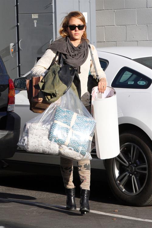 Jessica Alba - candids in West Hollywood 11/9/12  