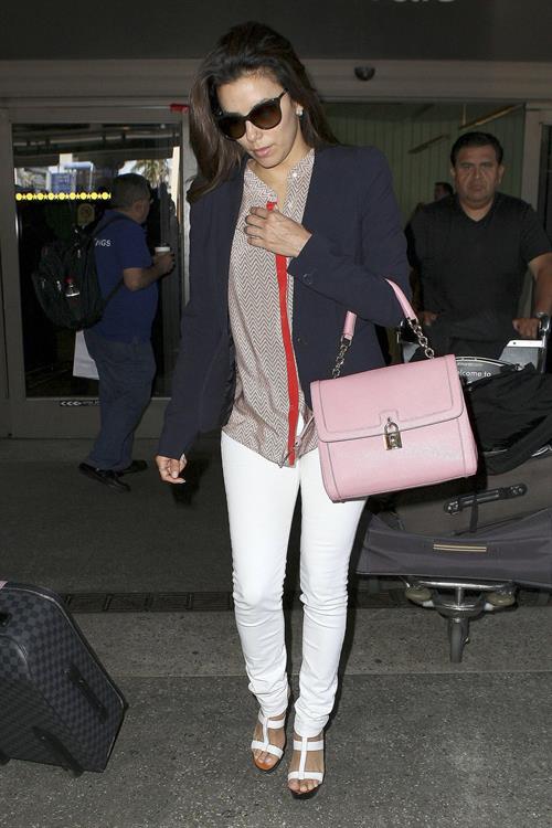 Eva Longoria Arrives at LA Airport in Los Angeles (May 20, 2013) 
