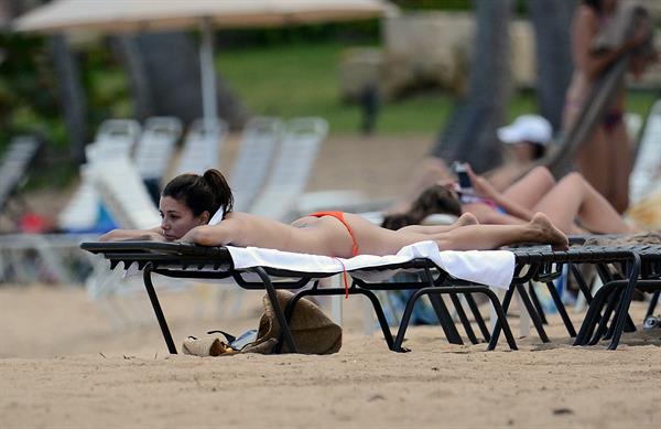 Eva Longoria at the beach in Puerto Rico - April 6, 2013