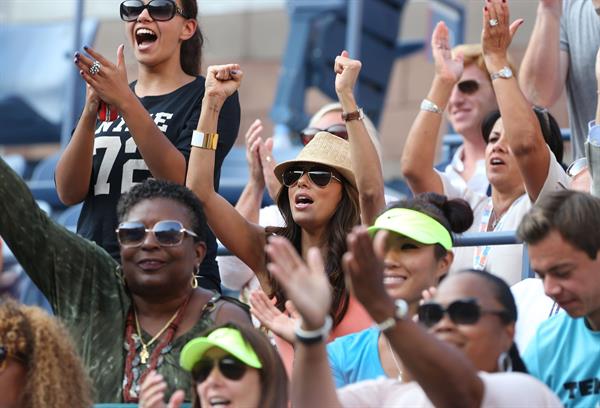 Eva Longoria - US Open in Flushing Meadows 30.08.12