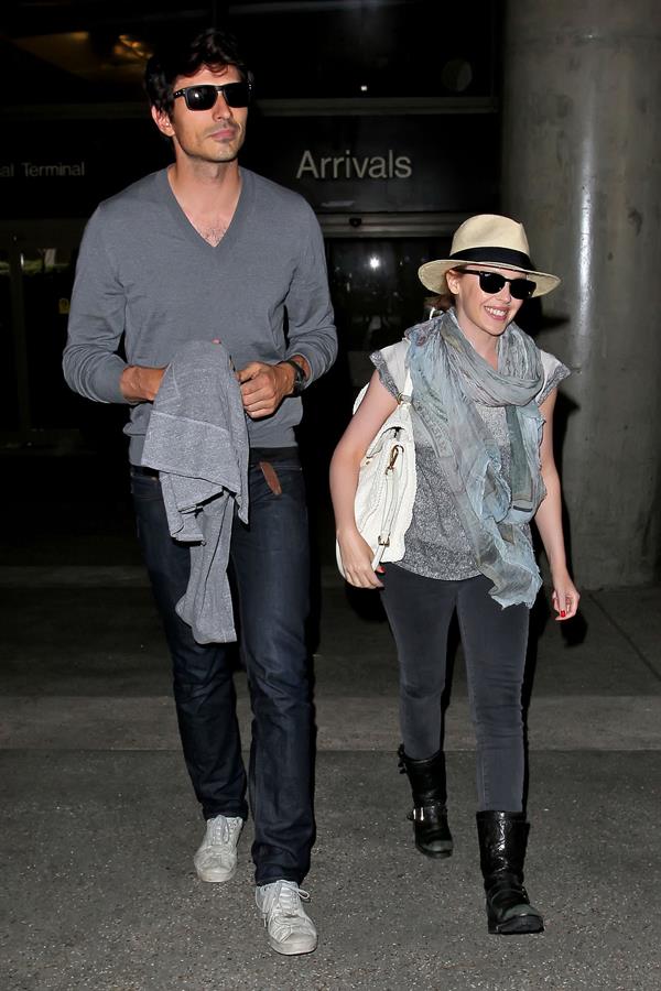 Kylie Minogue - LAX Airport in LA - June 9, 2012