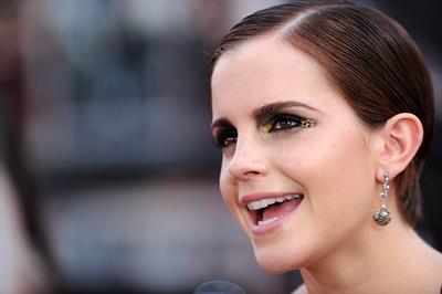 Emma Watson - Harry Potter and the Deathly Hallows Premiere in New York City, July 11, 2011