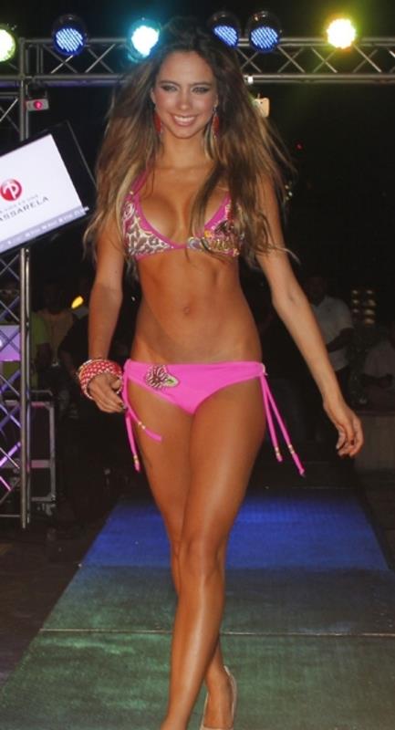 Catalina Otalvaro in a bikini