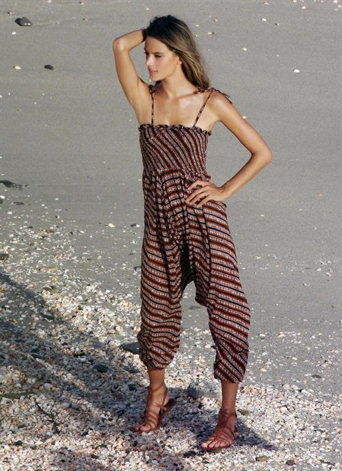 Alessandra Ambrosio photoshooting for Victoria's Secret in Saint Barthelemy 