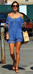 Alessandra Ambrosio shopping at James Perse Brentwood on September 6, 2011