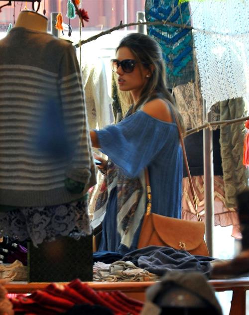 Alessandra Ambrosio shopping at James Perse Brentwood on September 6, 2011