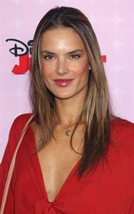 Alessandra Ambrosio 2012-11-10 - Los Angeles Premiere of Sof  
