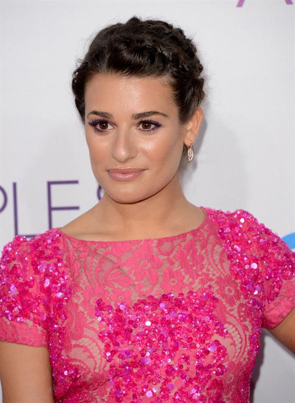 Lea Michele in pink at the 39th Annual People's Choice Awards in Los Angeles on Jan 9, 2013 