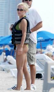 Kendra Wilkinson in a bikini