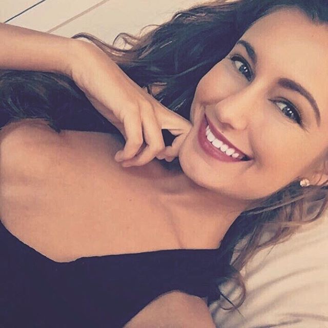 Emily Pemberton taking a selfie