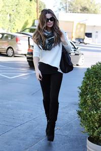 Kate Beckinsale at Brentwood Country Market October 31-2013 