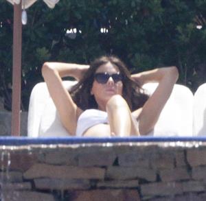 Kate Beckinsale wearing a bikini on vacation in Mexico August 22, 2013 